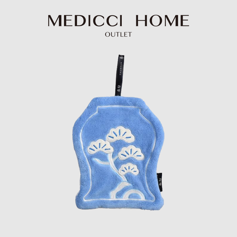 Japanese Home Bathroom Design - Medicci Home-Serviette à main en broderie