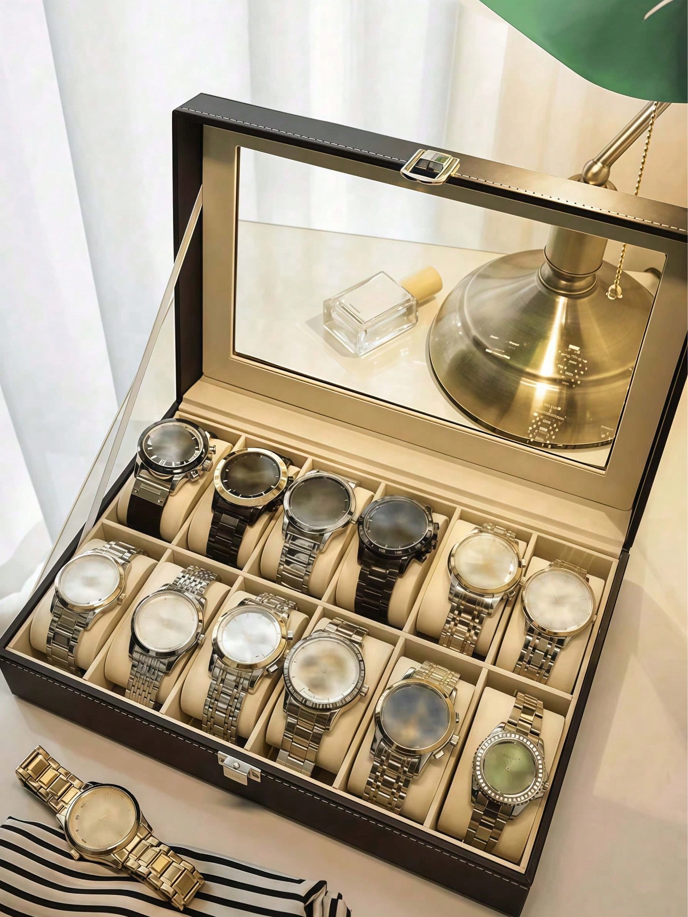 Boîte à montres en cuir avec s - Home Bathroom Vanity avis et prix